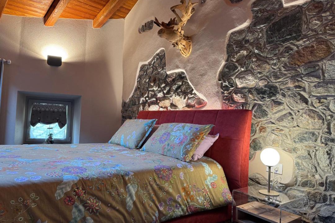Photo of Bedroom in Donnas