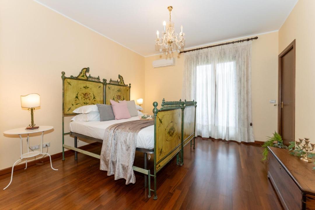Photo of Bedroom in Linera