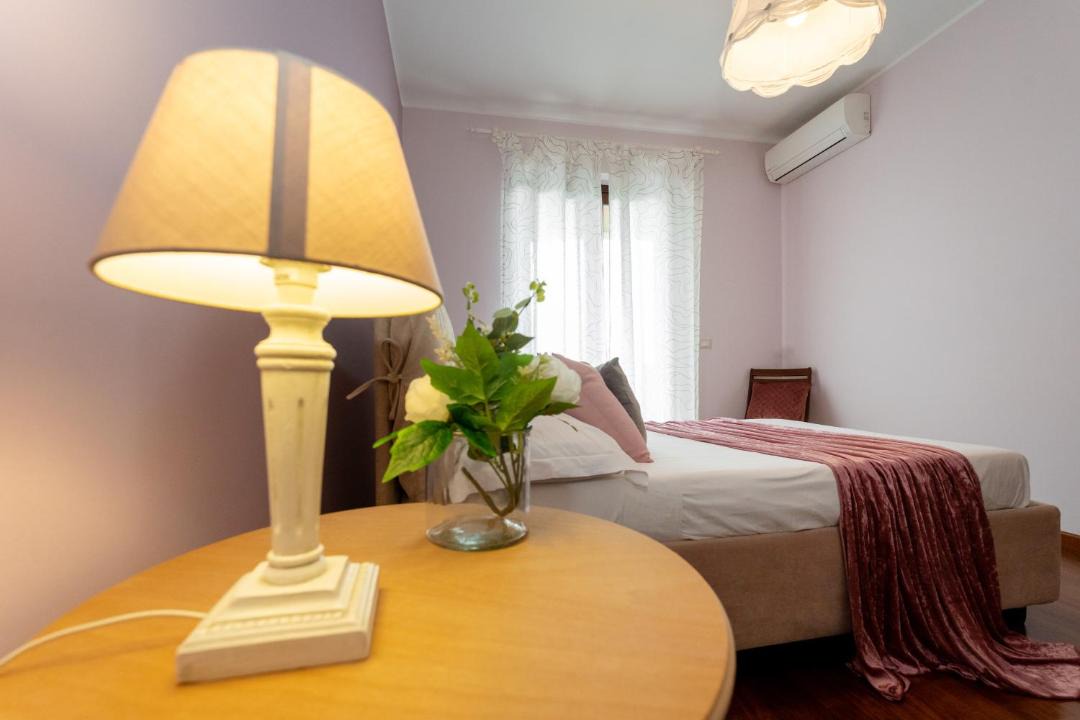Photo of Bedroom in Linera