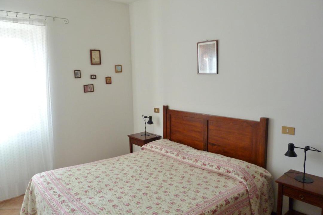Photo of Bedroom in Preci