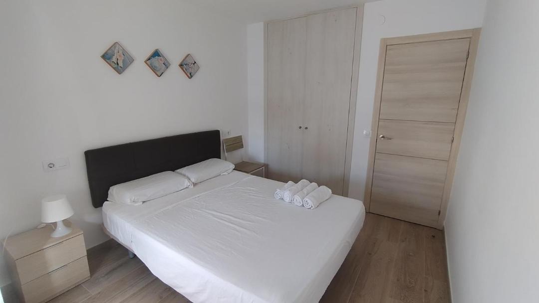 Photo of Bedroom in Roses Town Center