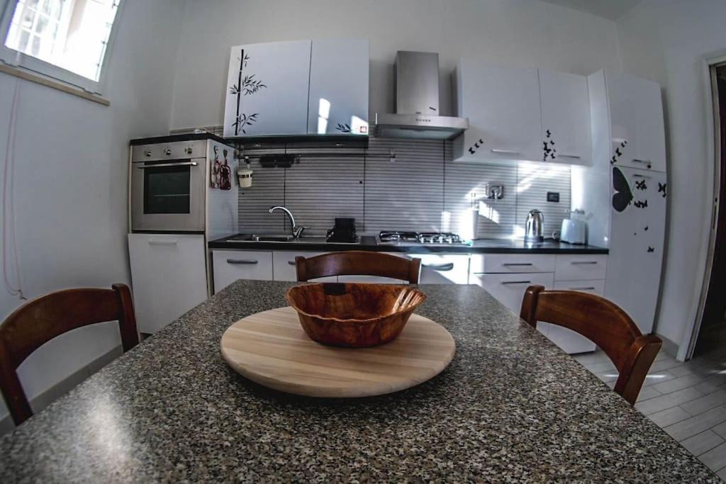 Photo of Kitchen in Zona LIII Tomba di Nerone