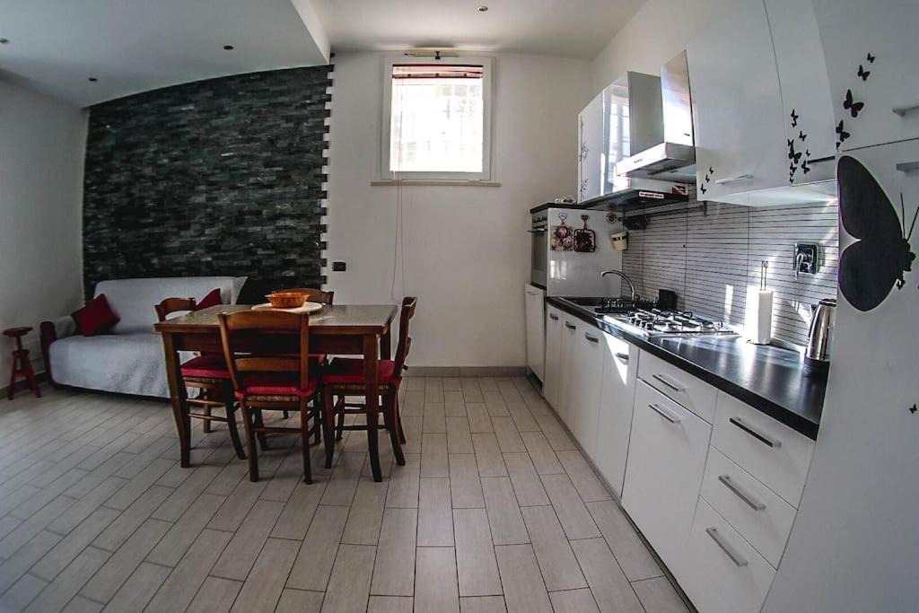 Photo of Kitchen in Zona LIII Tomba di Nerone