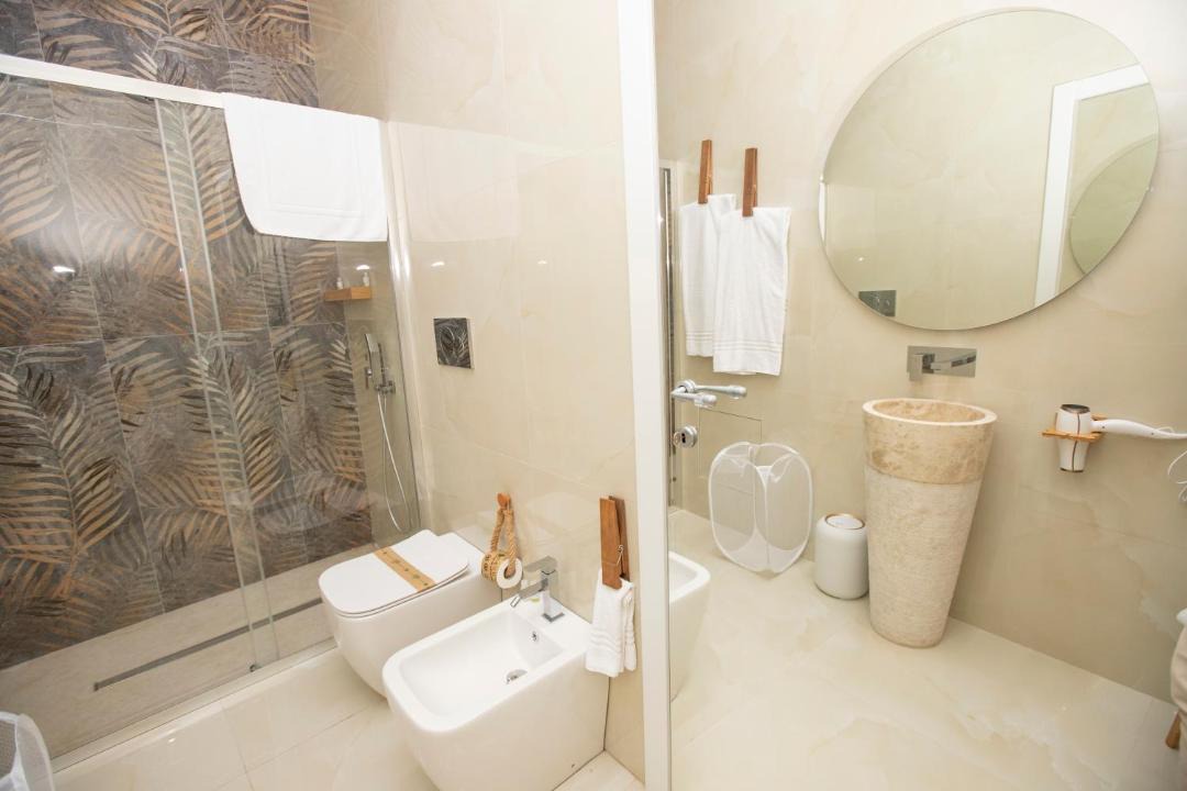 Photo of Bathroom in Picanello-Ognina-Barriera-Canalicchio