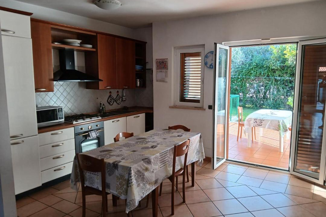 Photo of Kitchen in Latina