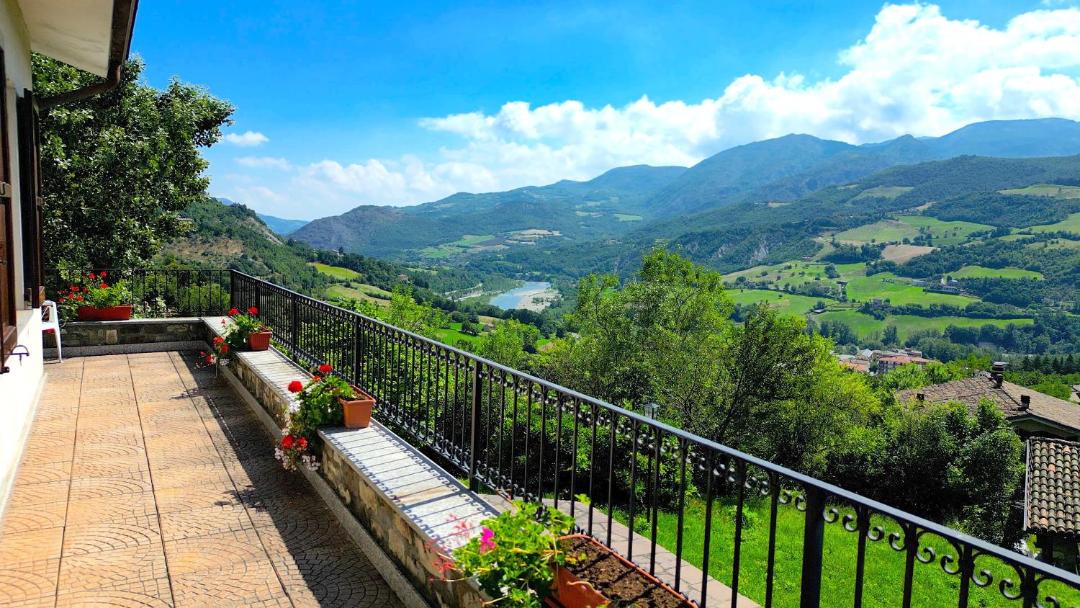 Photo of Patio Balcony in Bobbio