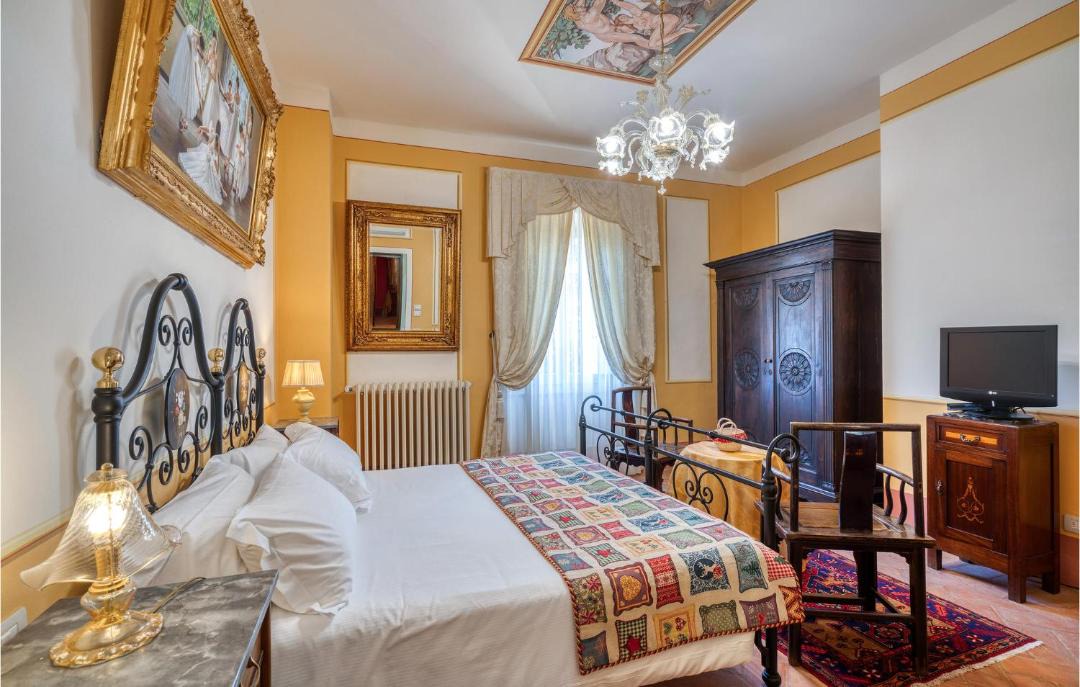 Photo of Bedroom in Foiano della Chiana