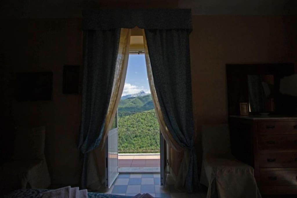 Photo of Bedroom in Tendola