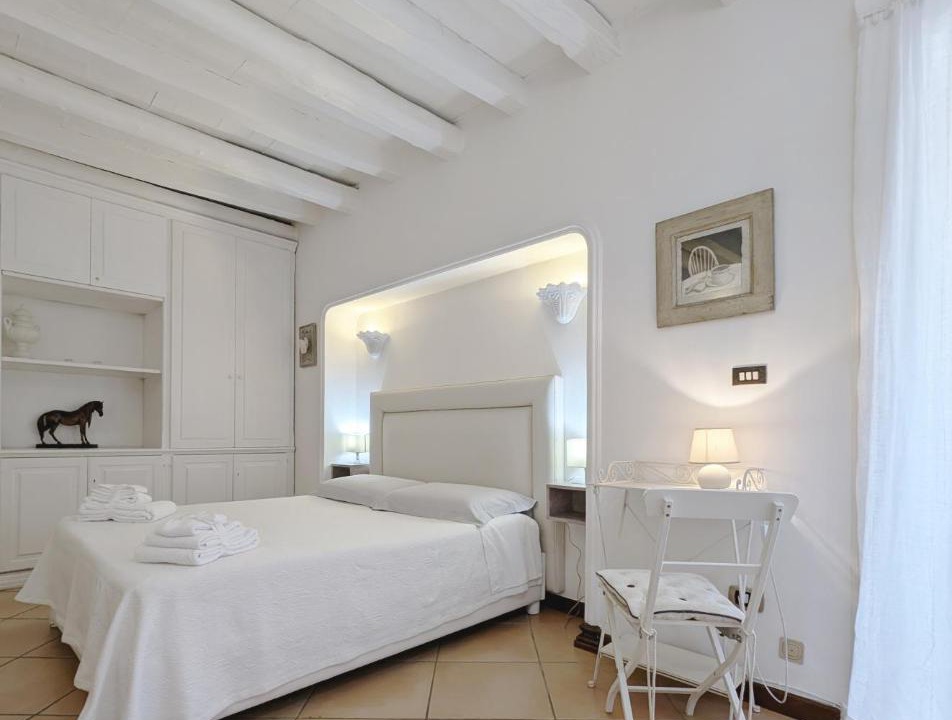 Photo of Bedroom in Crotone