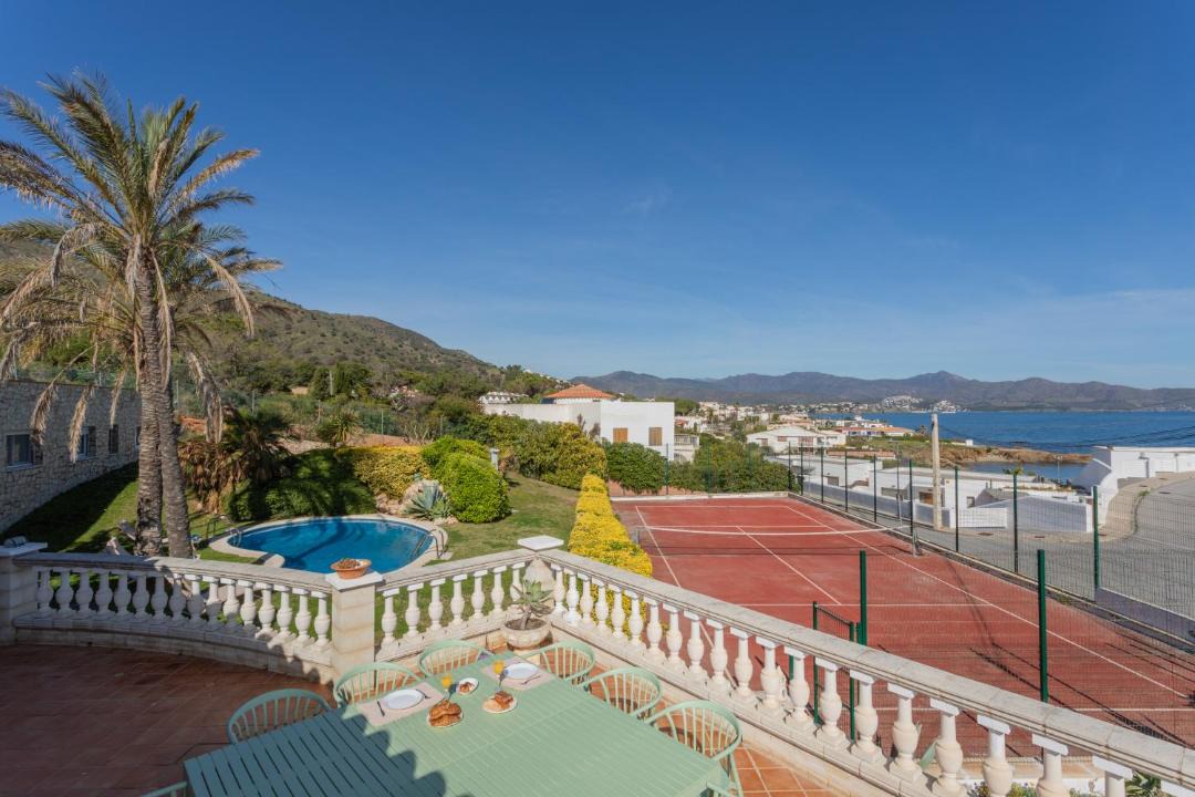 Photo of Patio Balcony in Port de la Selva
