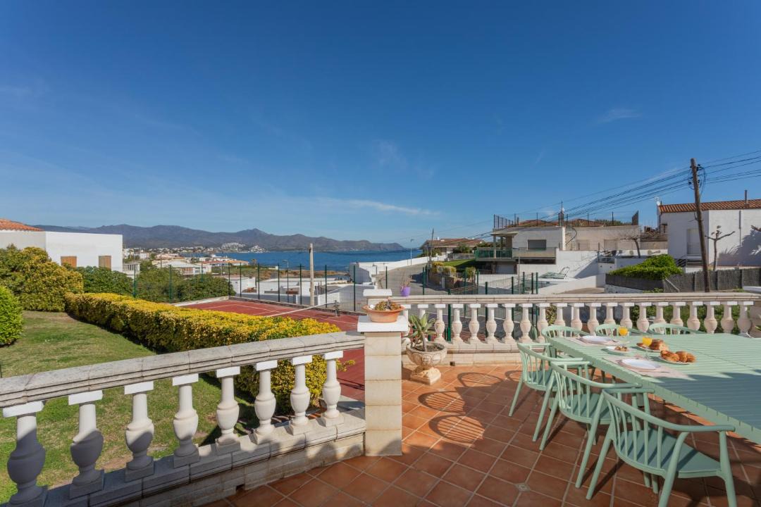 Photo of Patio Balcony in Port de la Selva