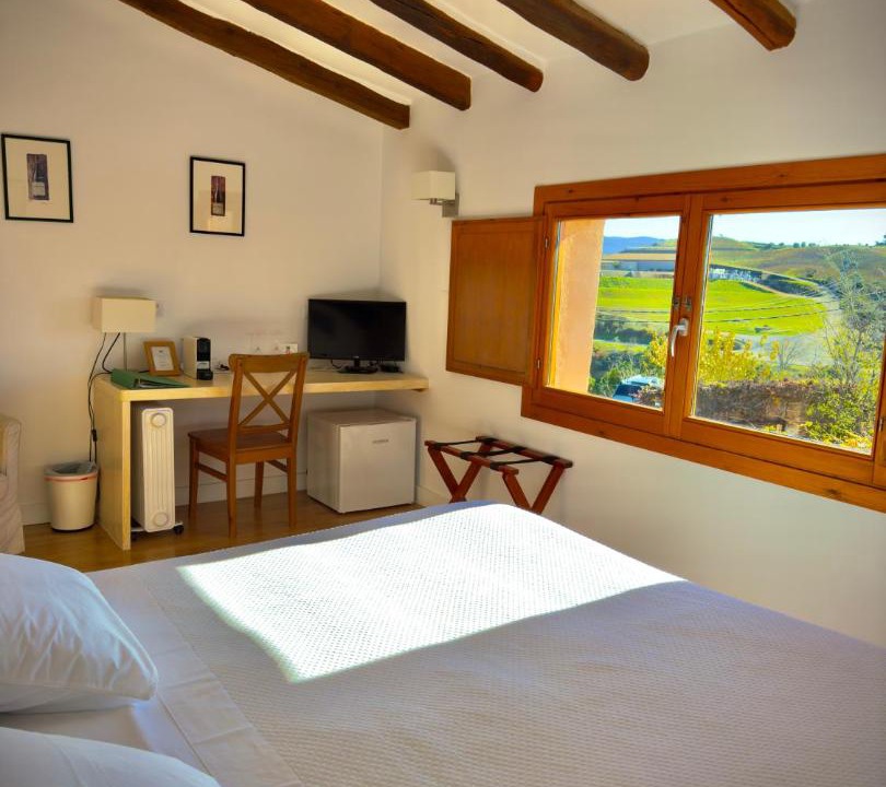 Photo of Bedroom in Gratallops