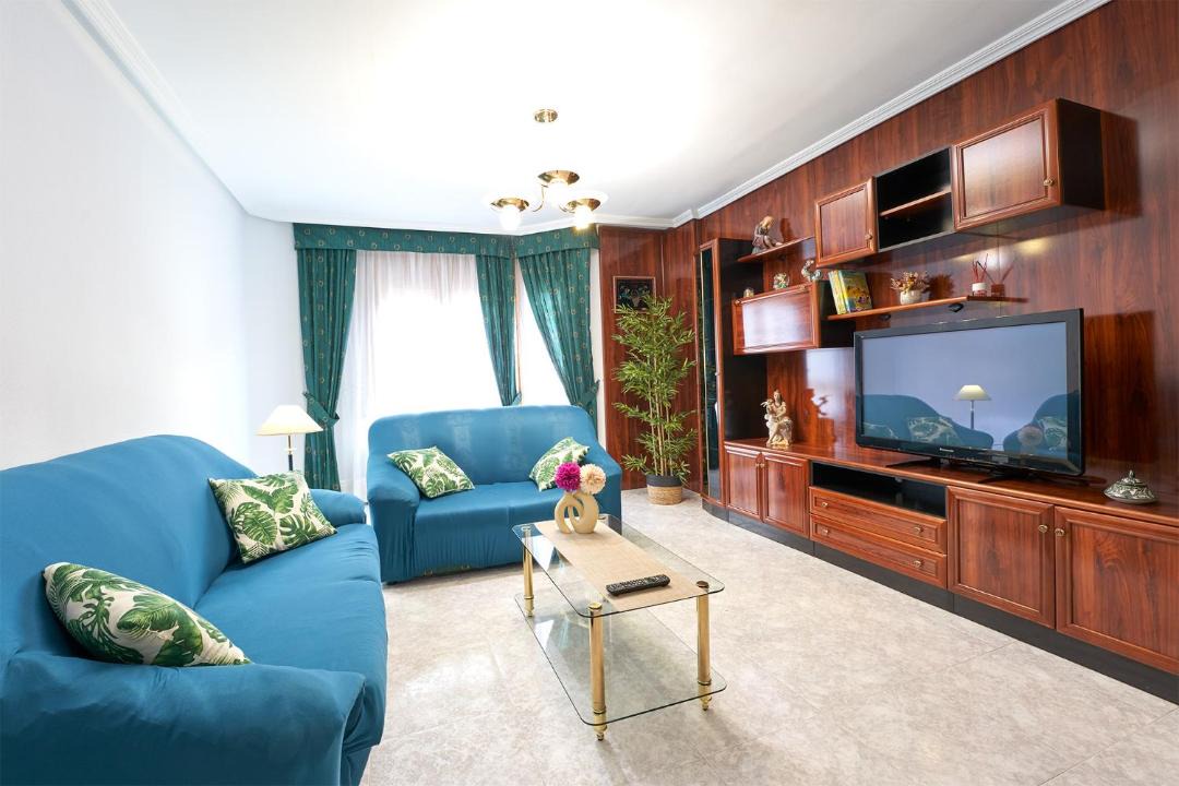 Photo of Livingroom in Aliaga