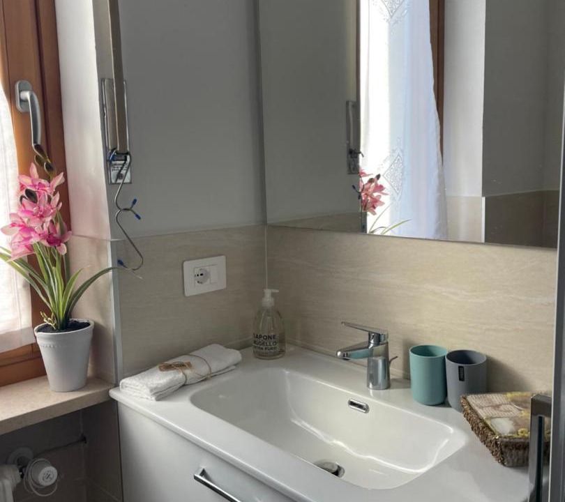Photo of Bathroom in Entracque