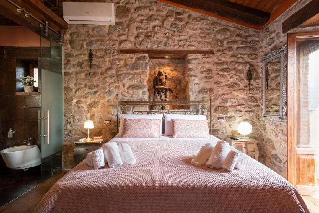 Photo of Bedroom in Montorio al Vomano