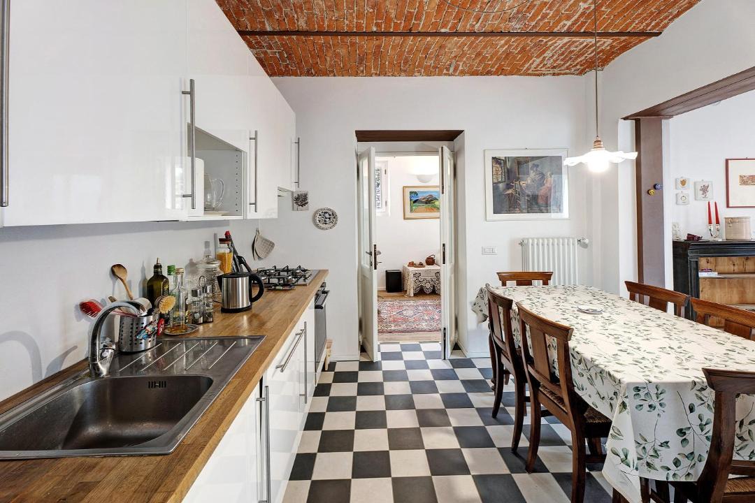 Photo of Kitchen in Ispra