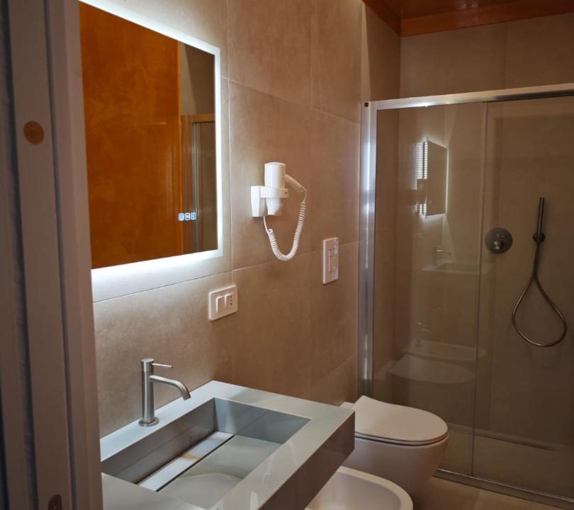 Photo of Bathroom in Bacoli