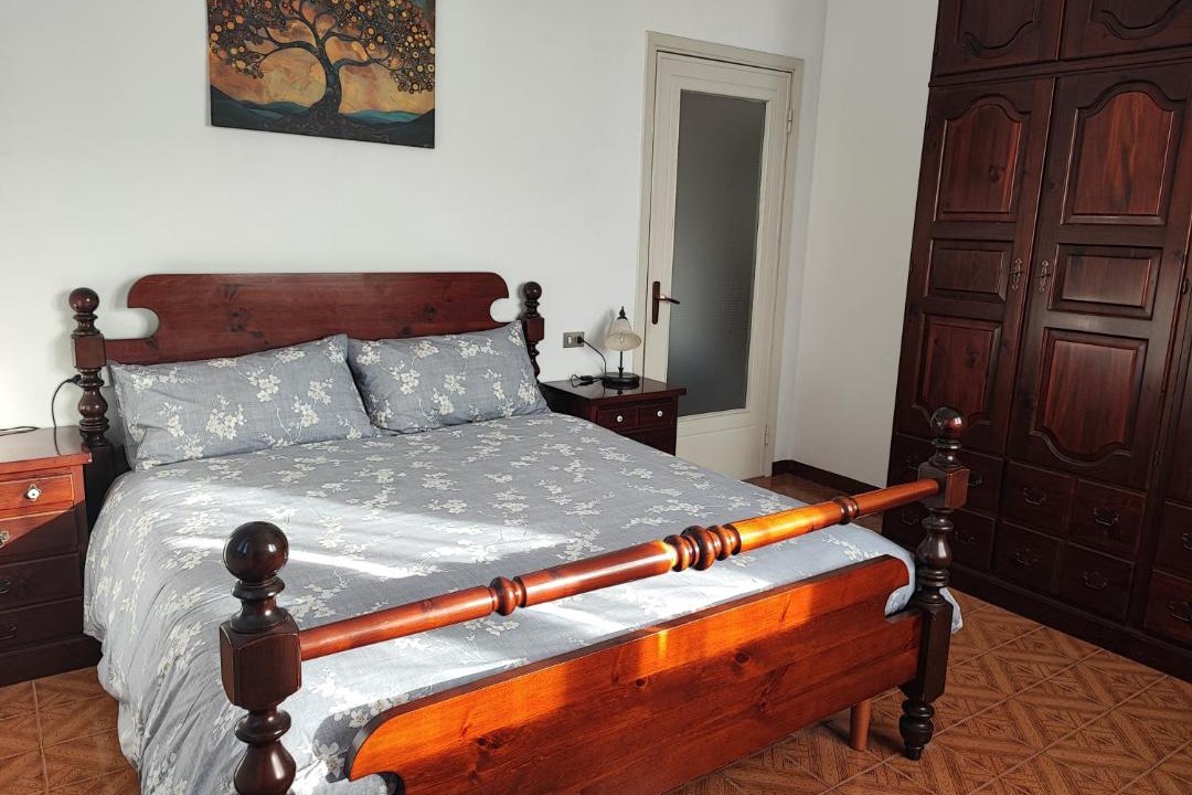 Photo of Bedroom in Brovello-Carpugnino