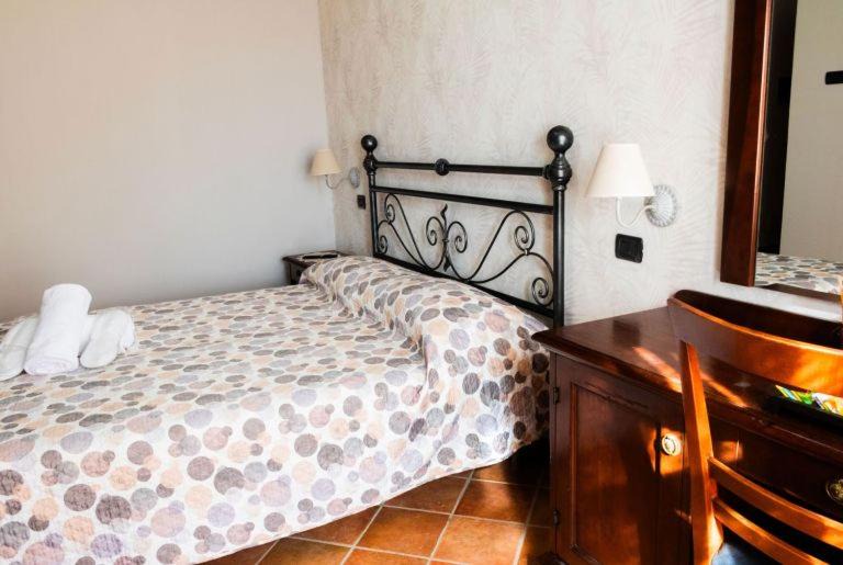 Photo of Bedroom in Monteu Roero
