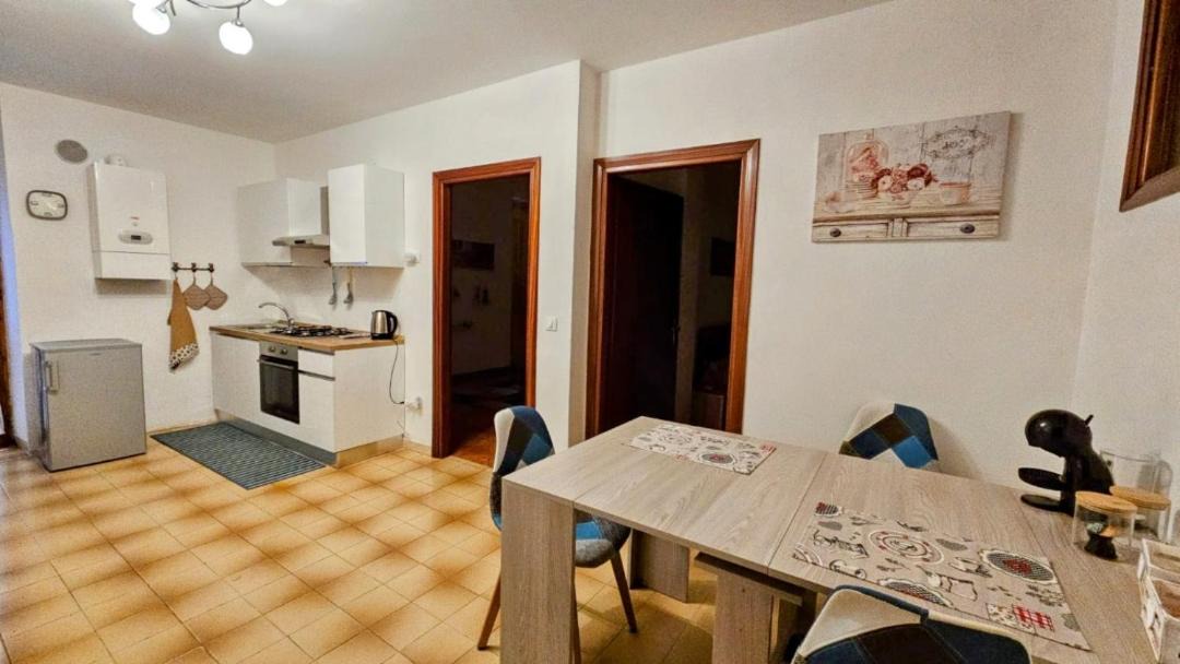 Photo of Kitchen in Dunarobba