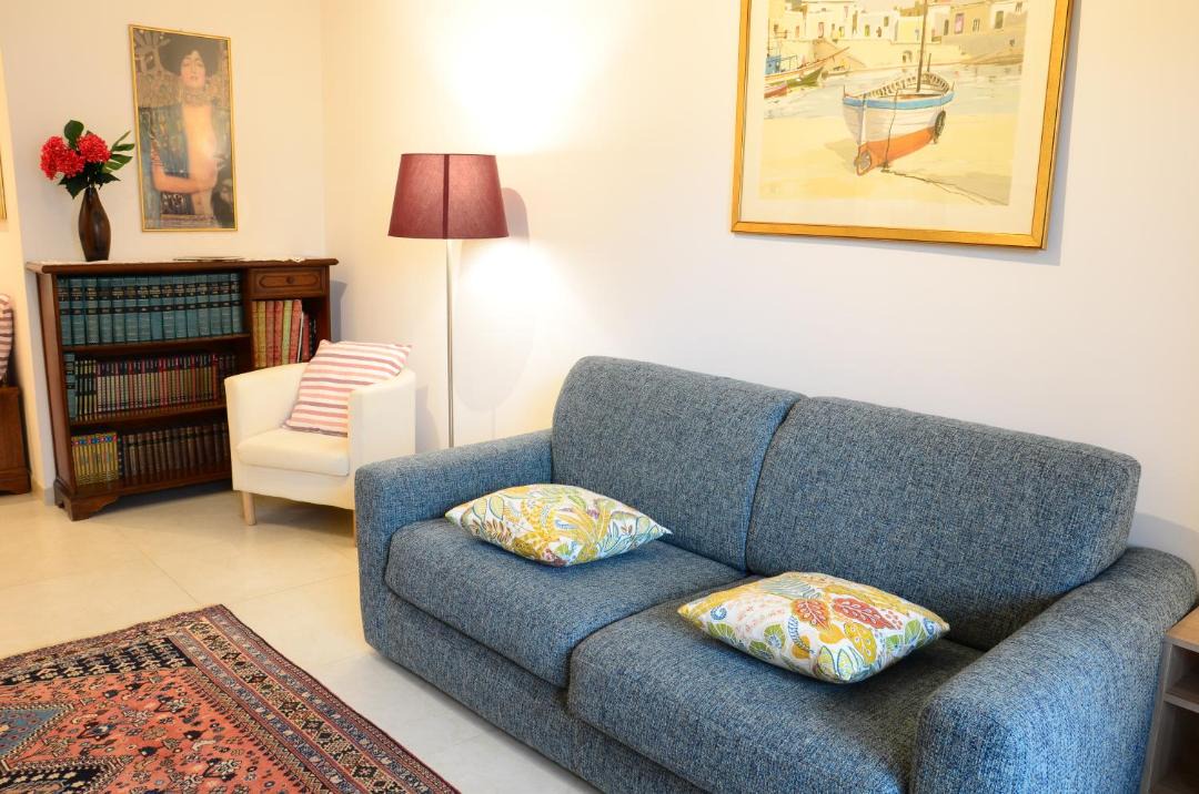 Photo of Livingroom in Tuscolano