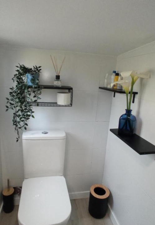 Photo of Bathroom in Valdelamatanza