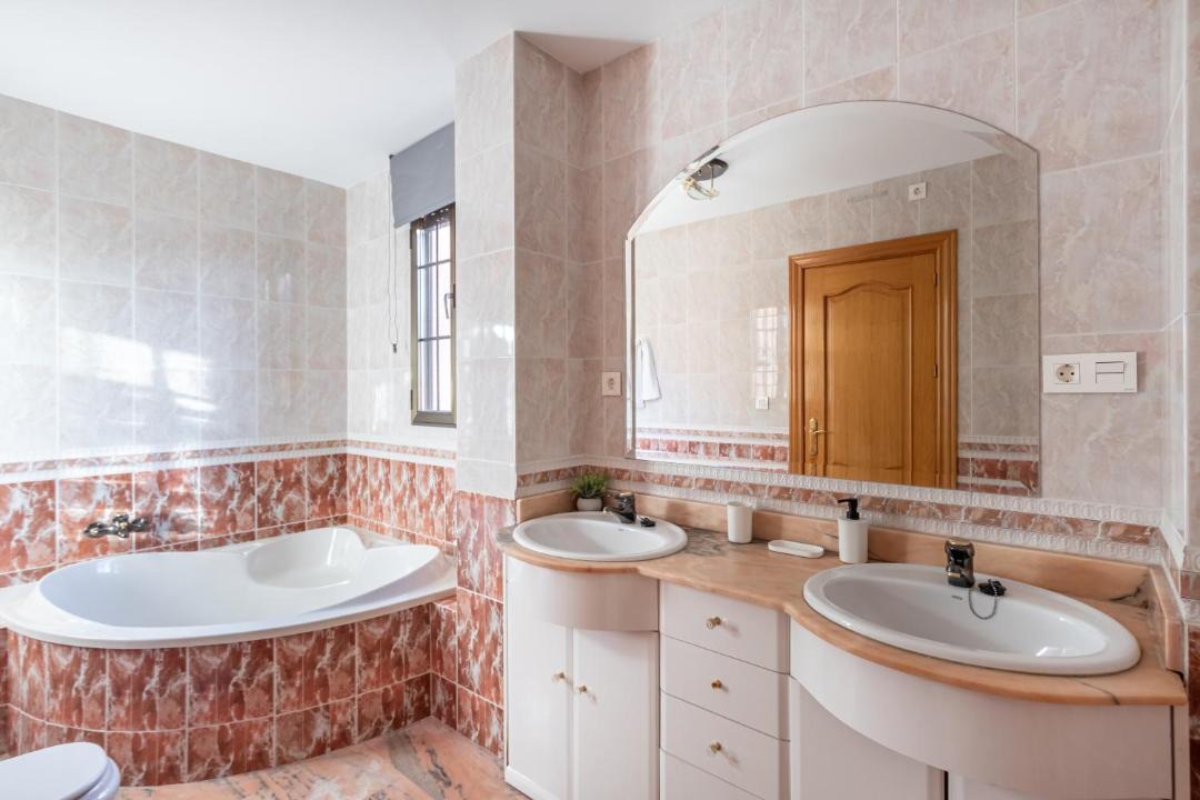 Photo of Bathroom in Cacin