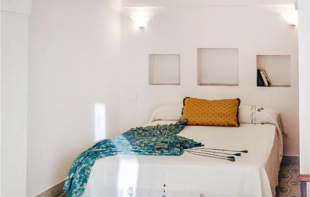 Photo of Bedroom in Kamma
