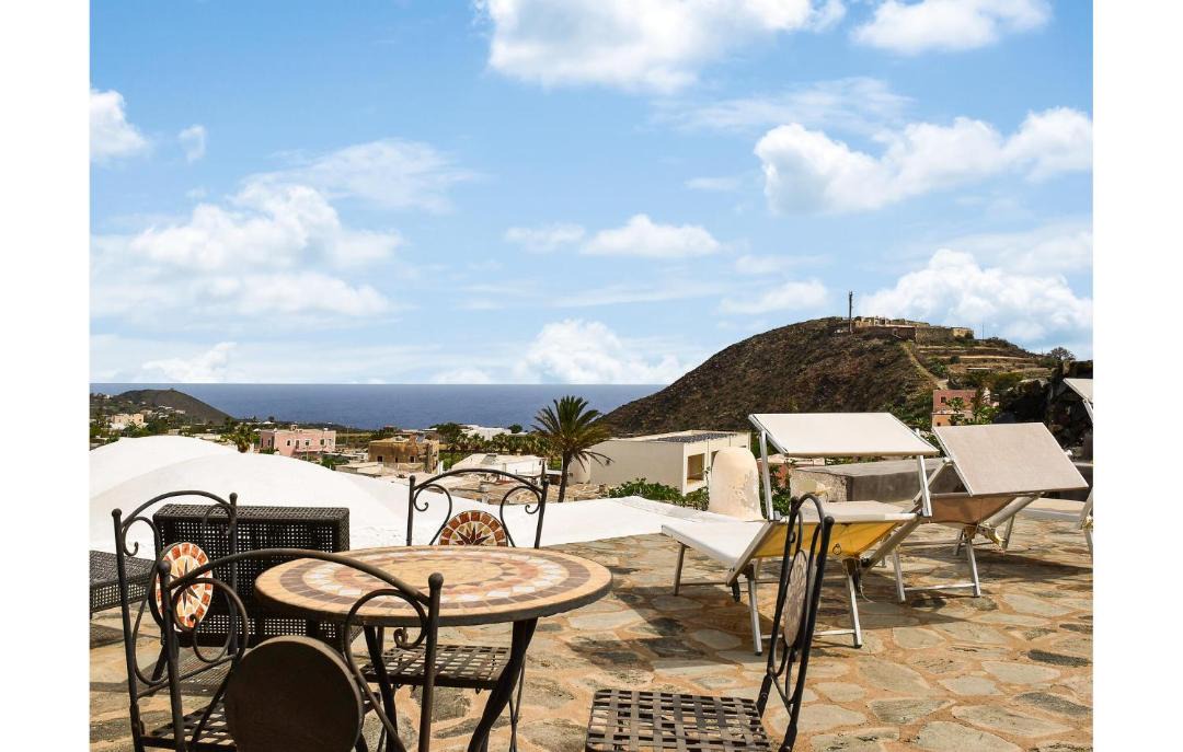 Photo of Patio Balcony in Kamma