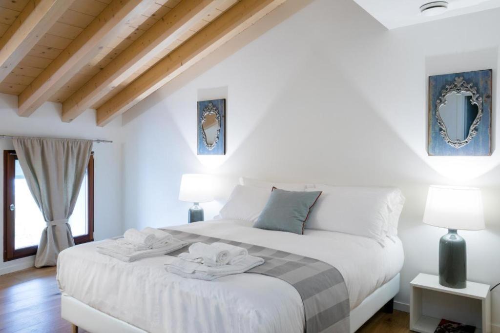 Photo of Bedroom in Albino
