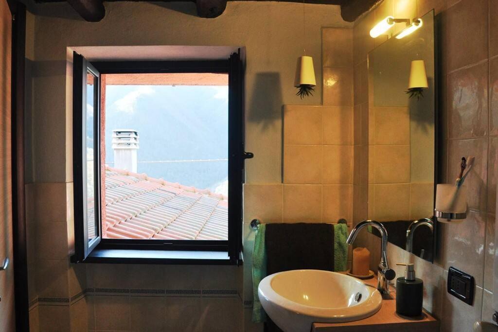 Photo of Bathroom in Menegu