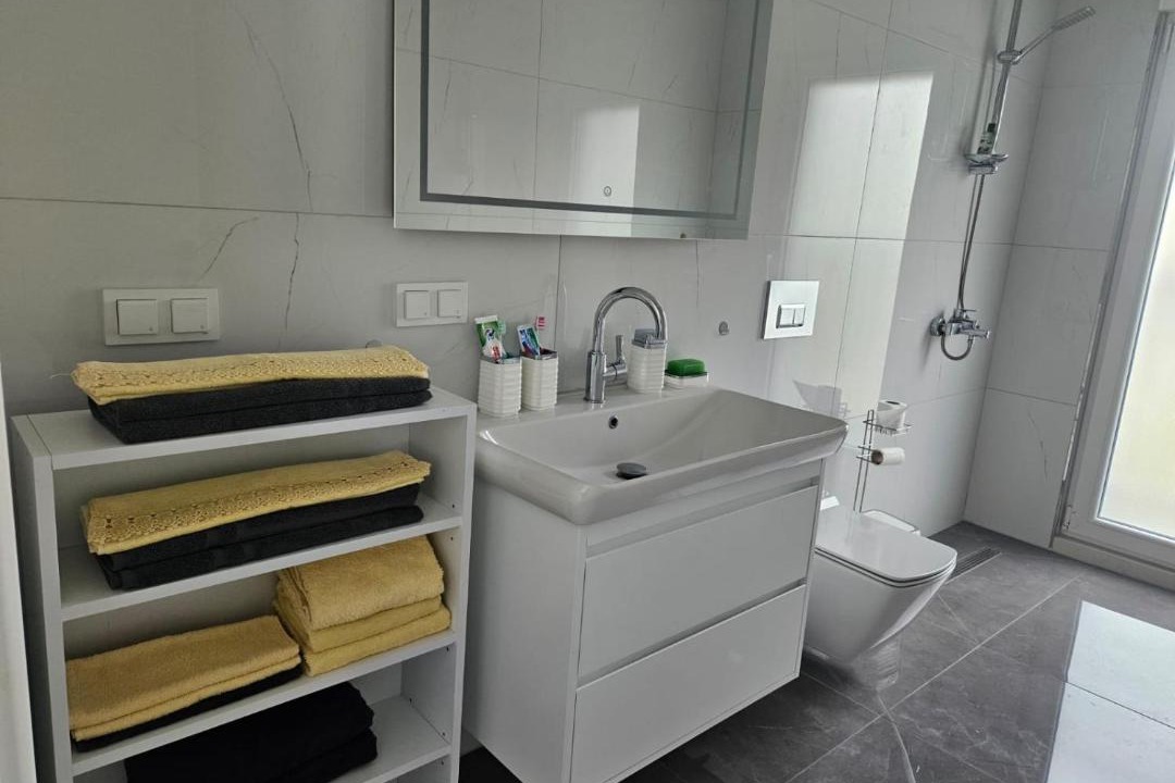 Photo of Bathroom in Darica
