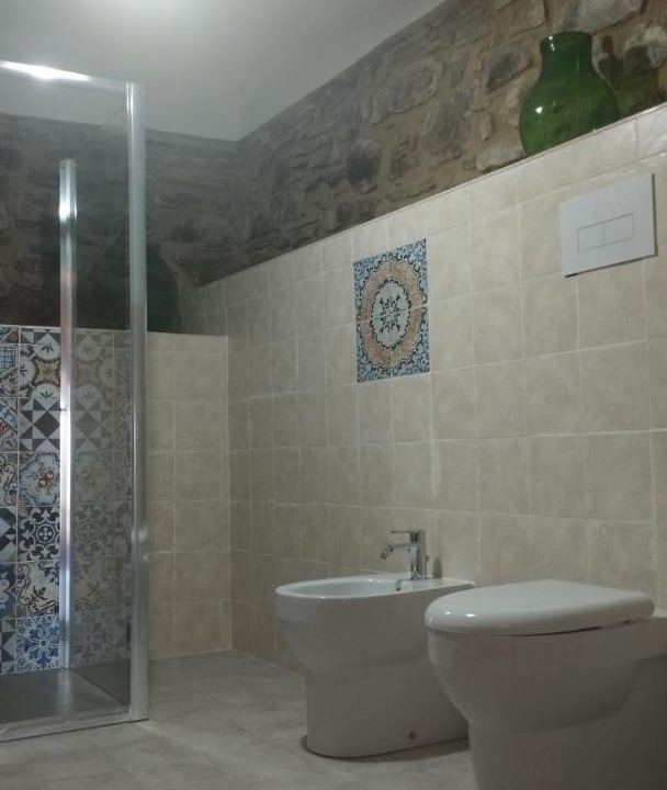Photo of Bathroom in Laureana Cilento