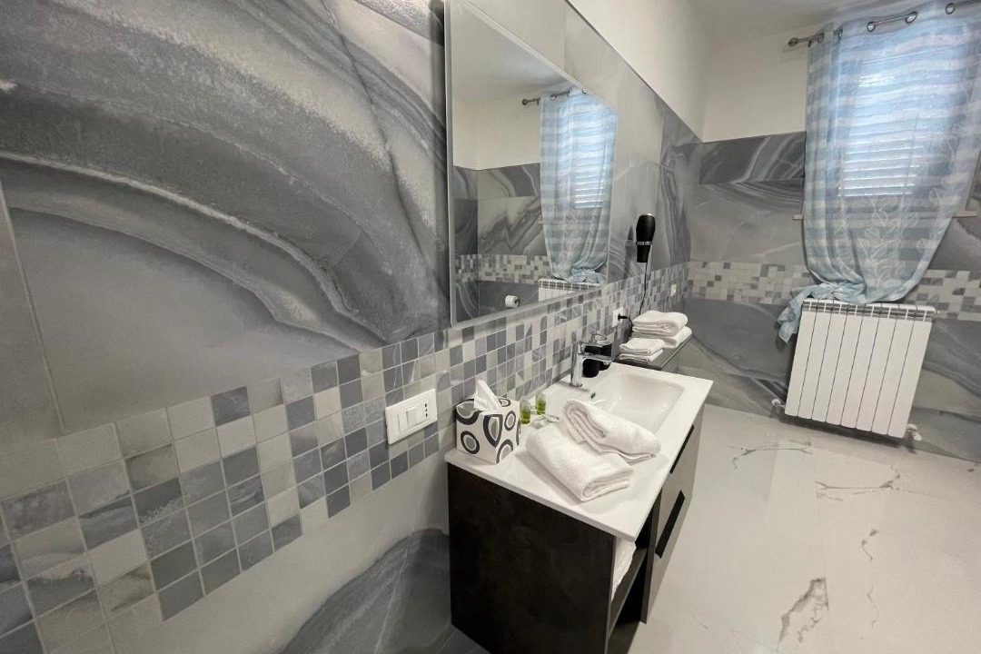 Photo of Bathroom in Ortona