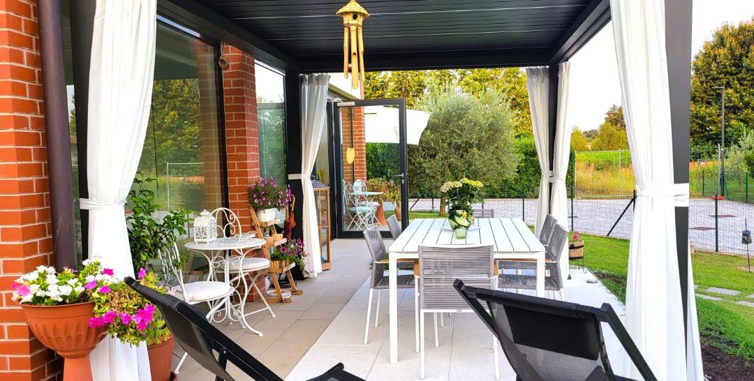 Photo of Patio Balcony in Pacengo