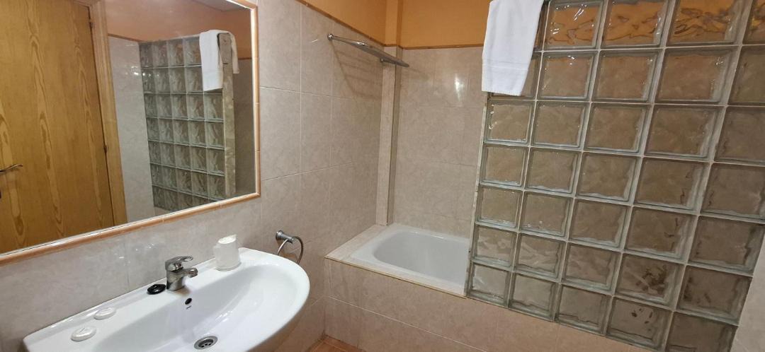 Photo of Bathroom in Estercuel