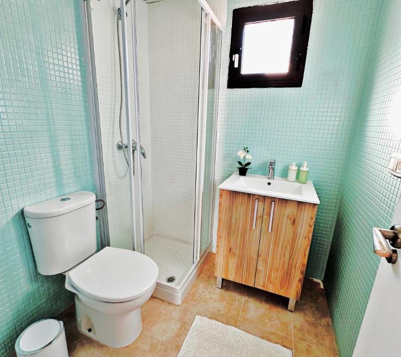 Photo of Bathroom in Los Geraeos