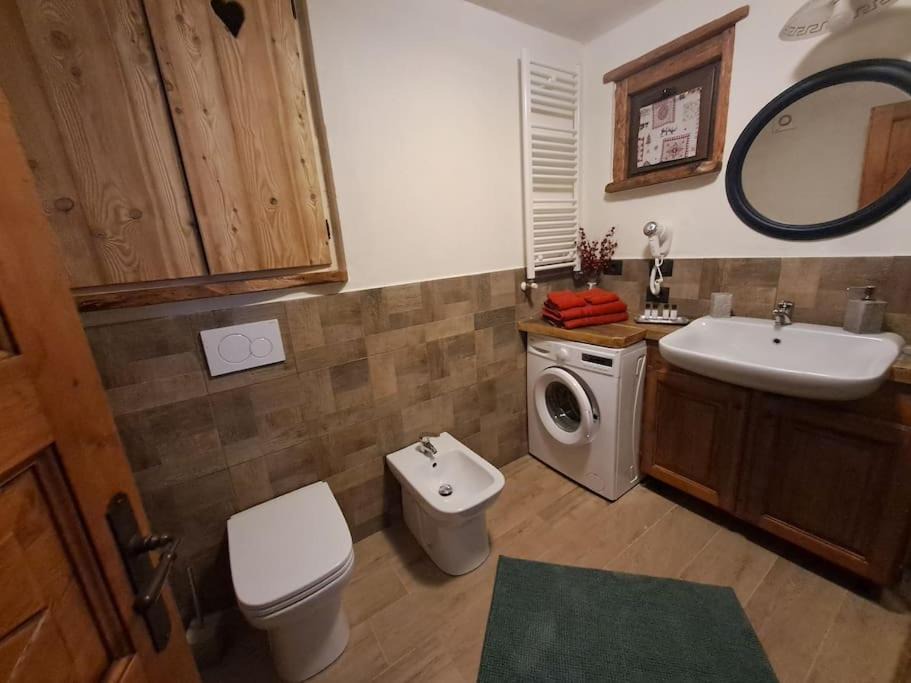 Photo of Bathroom in Oulx