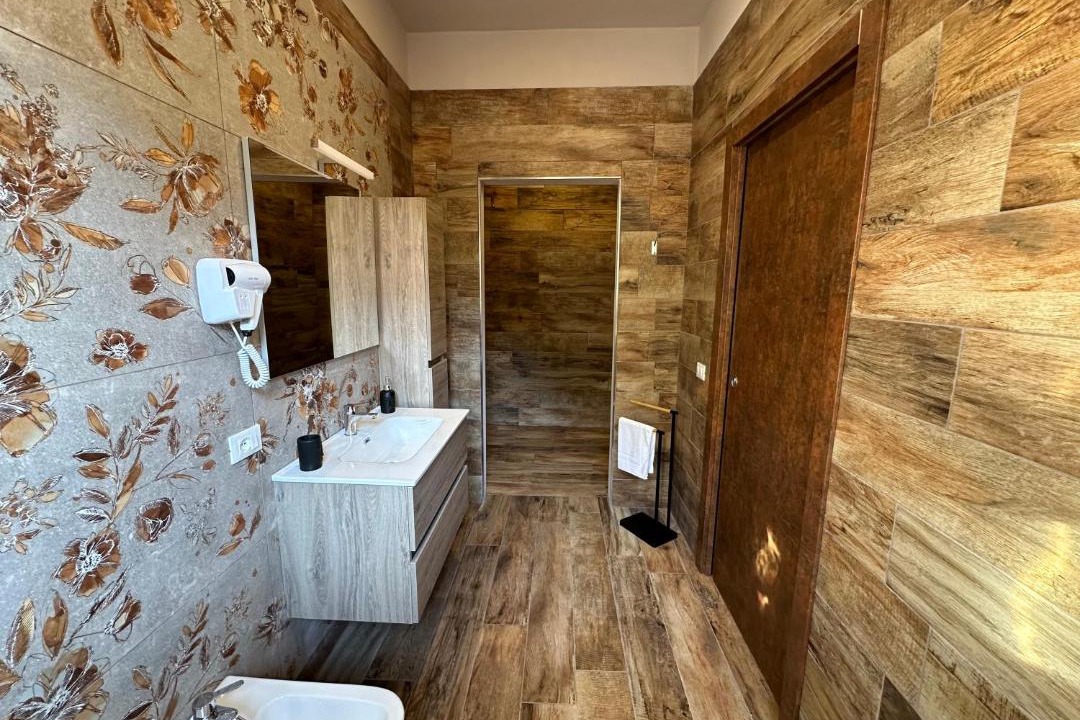 Photo of Bathroom in Tufo
