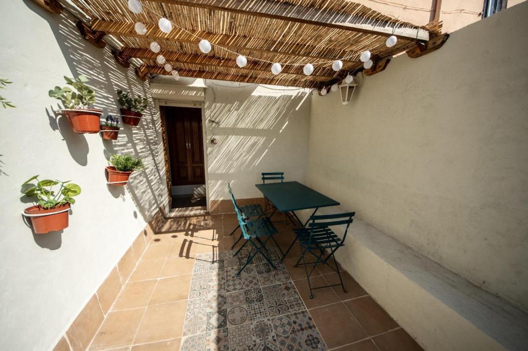Photo of Patio Balcony in Calatayud