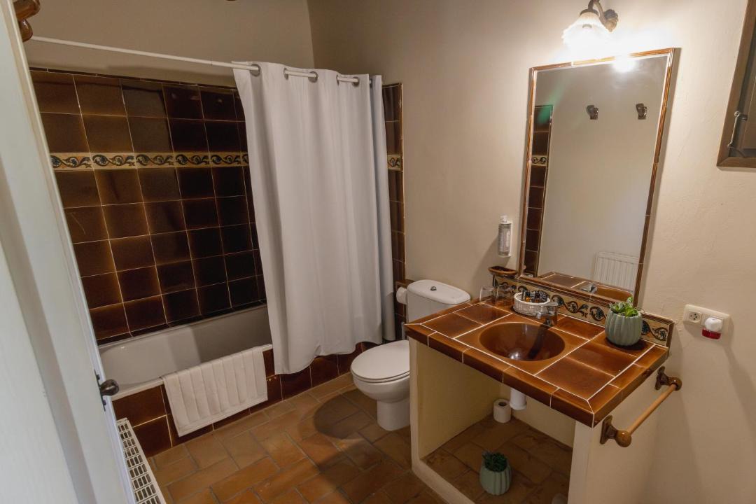 Photo of Bathroom in Peratallada
