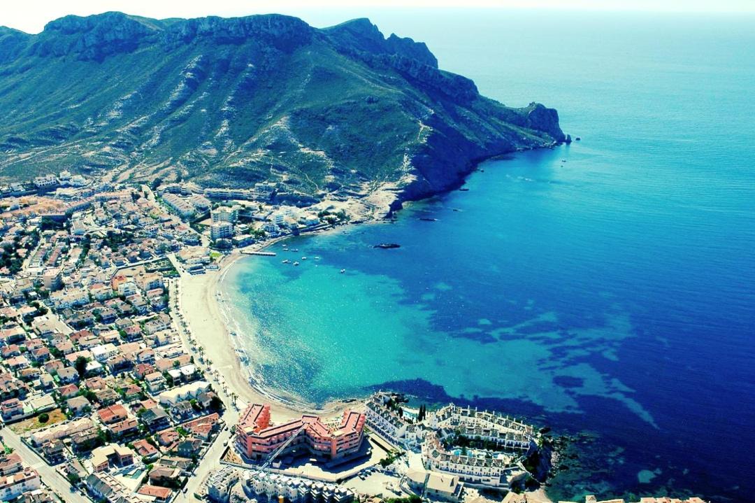 Photo of Others in Calabardina