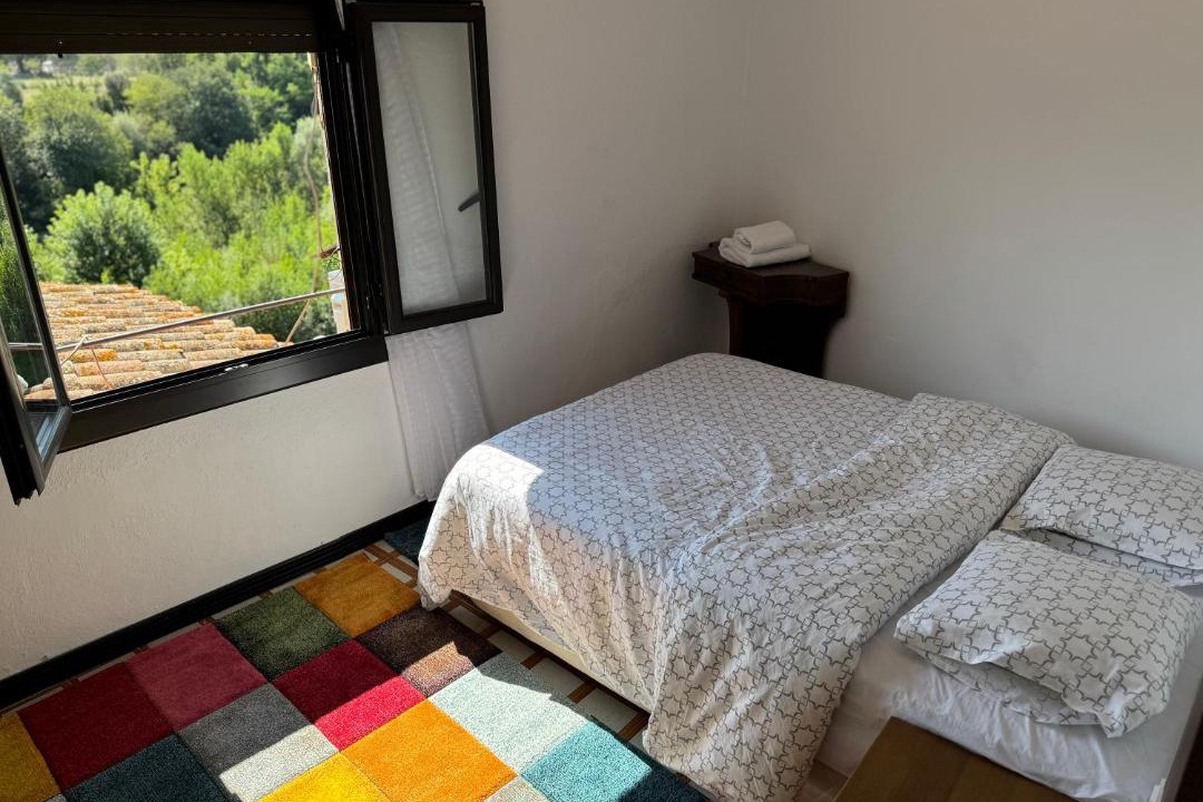 Photo of Bedroom in Besalu
