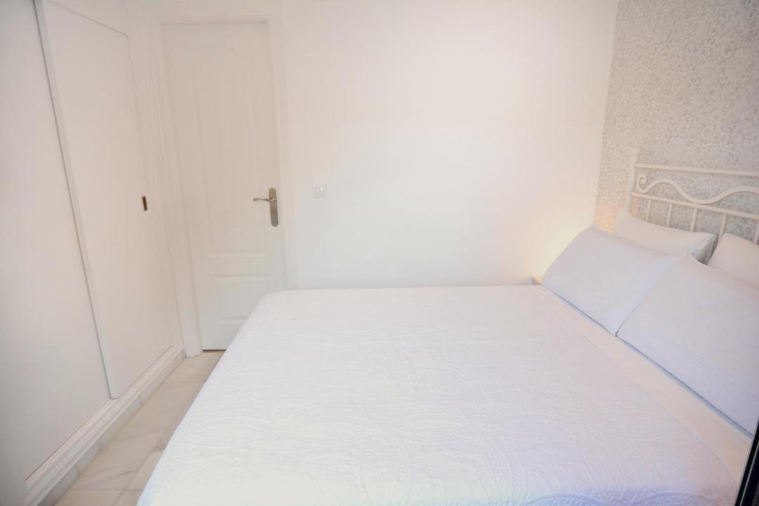 Photo of Bedroom in Doctor Barraquer-Grupo Renfe-Policlinico