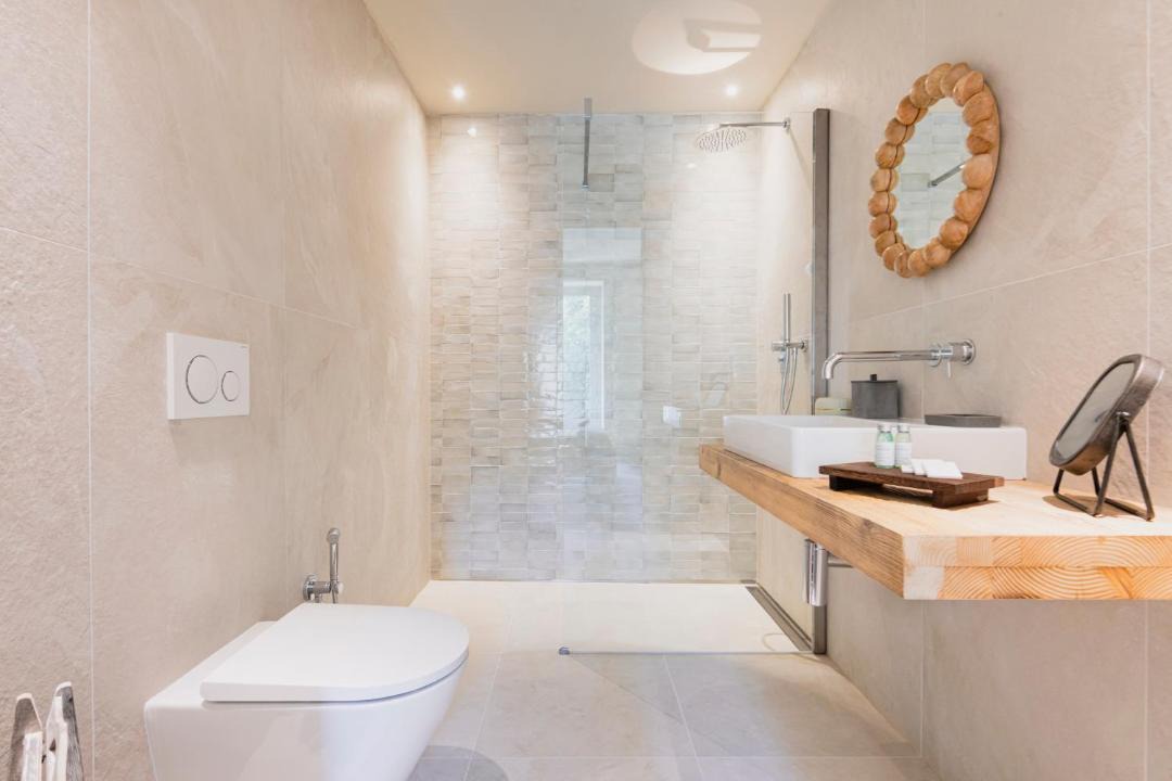 Photo of Bathroom in Barolo