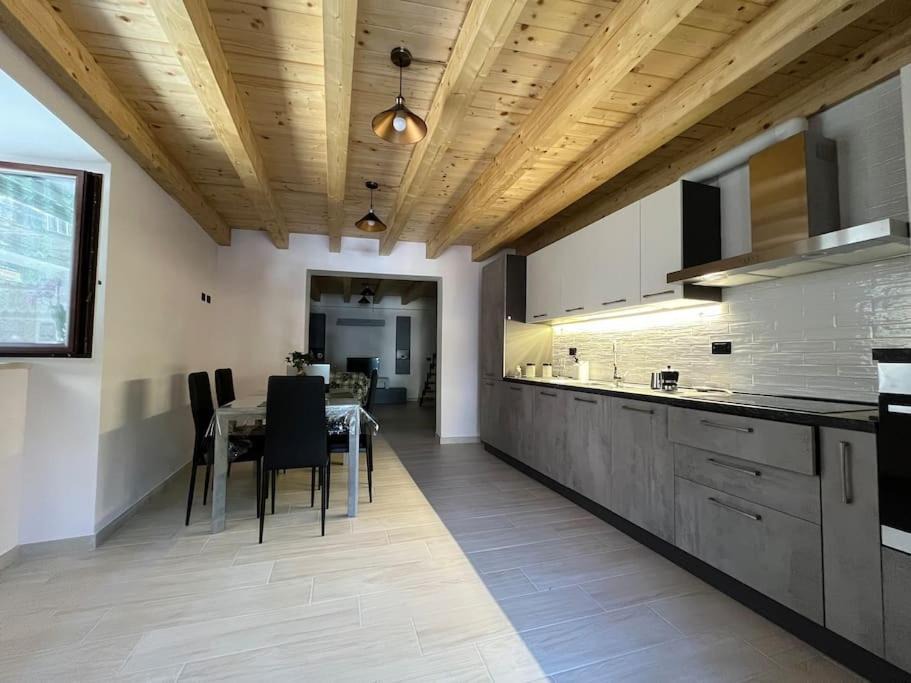 Photo of Kitchen in Civitella Roveto