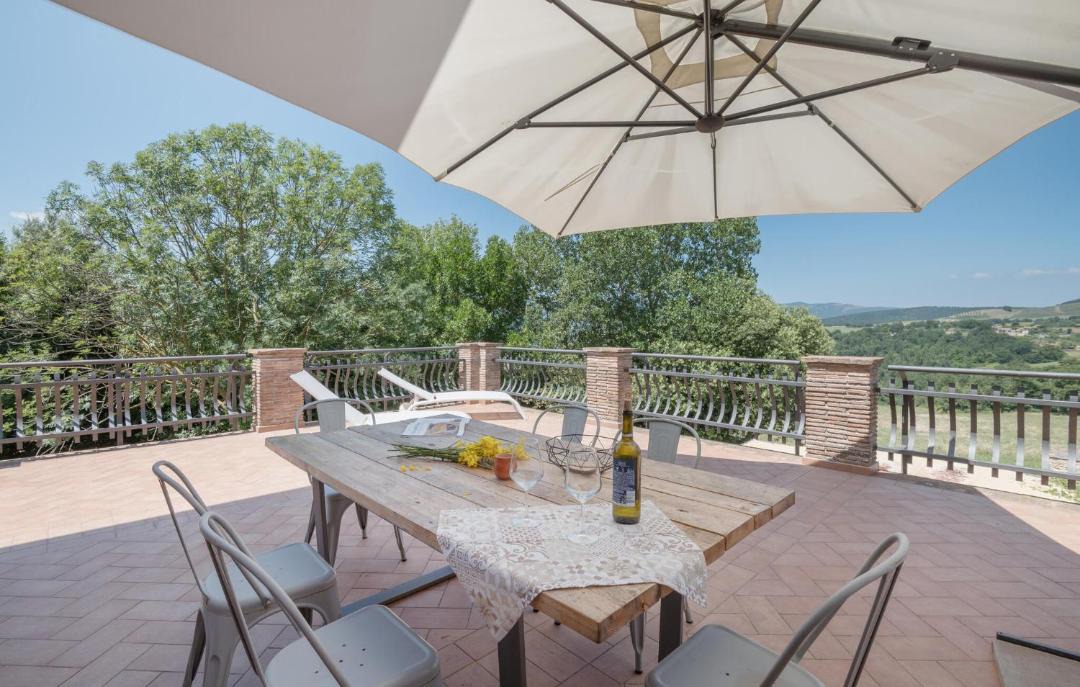 Photo of Patio Balcony in Avigliano Umbrio