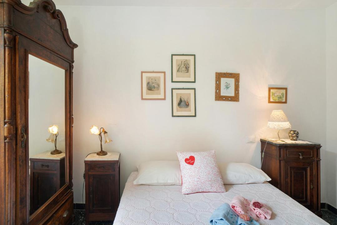 Photo of Bedroom in Castelvecchio di Rocca Barbena