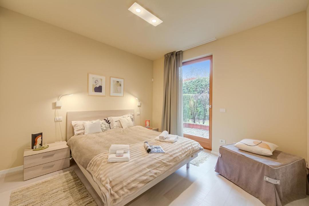 Photo of Bedroom in Toscolano Maderno