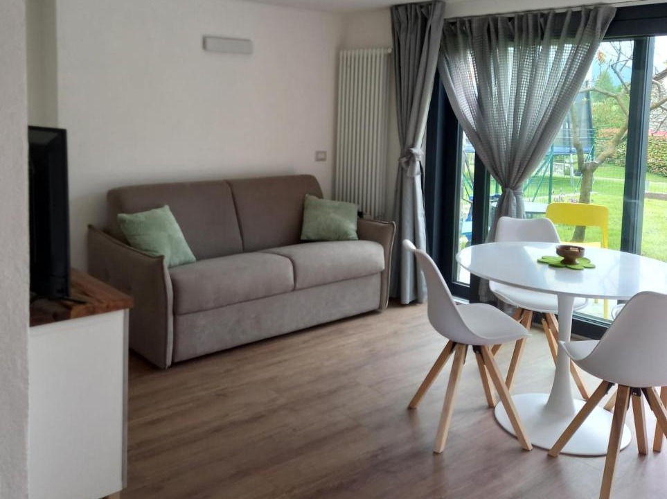 Photo of Livingroom in Emarese
